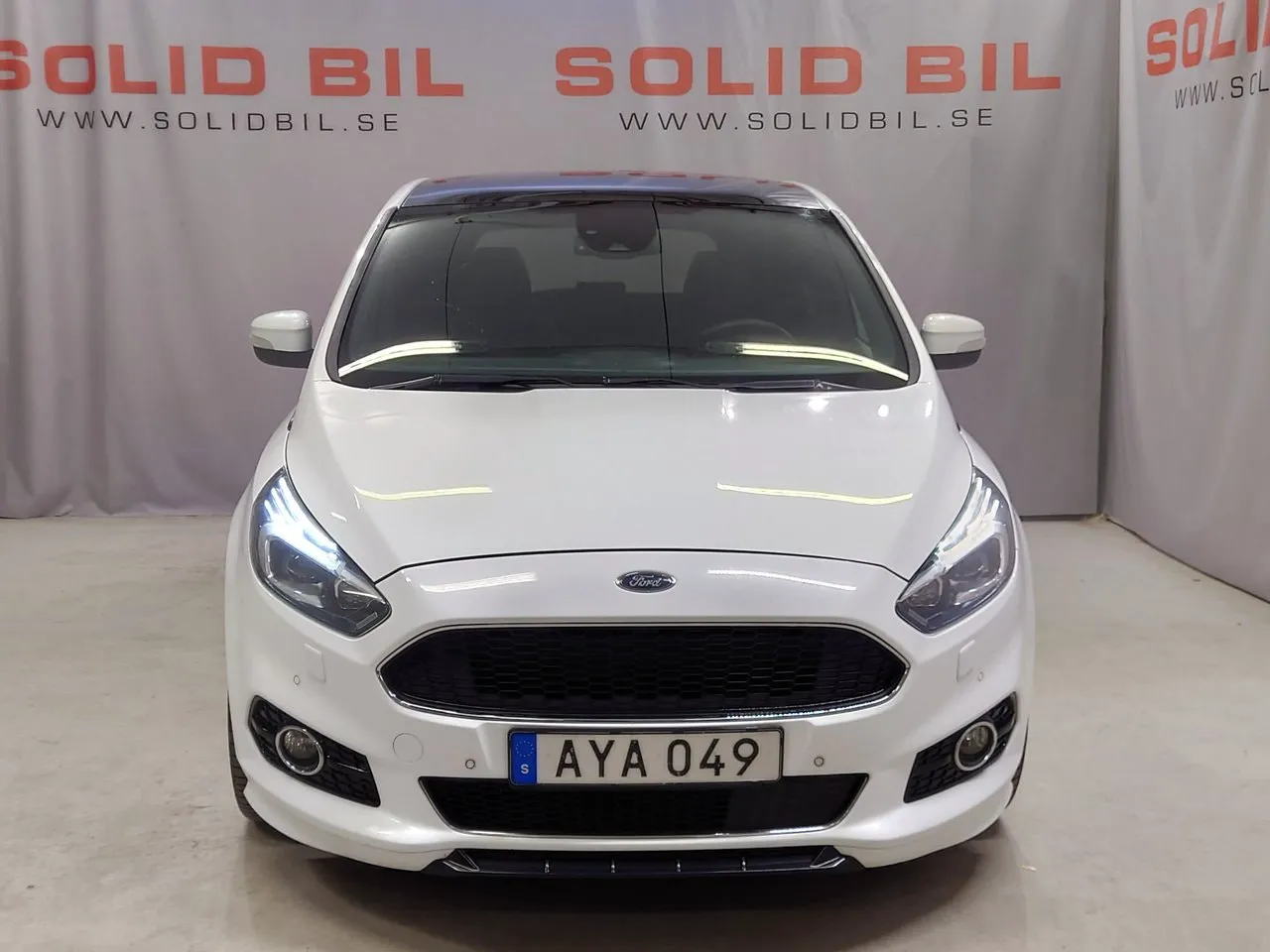 Vehicle image 1