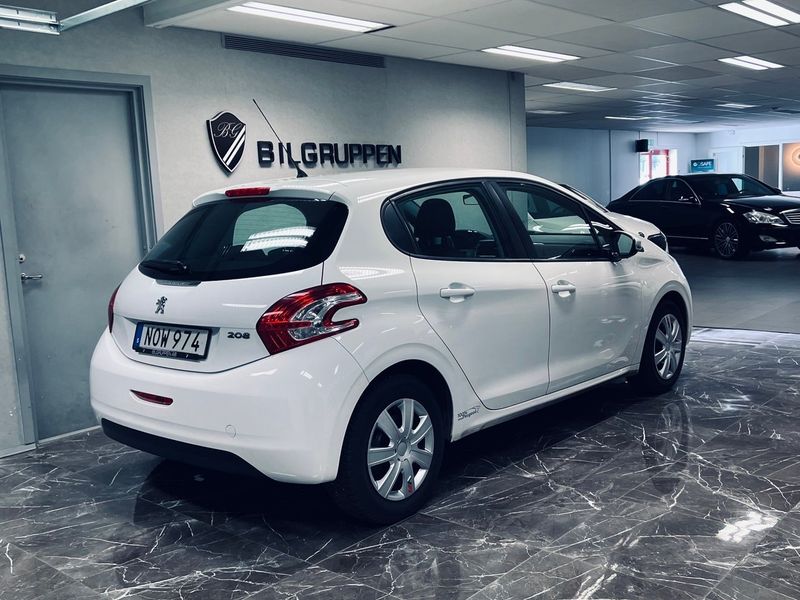 Peugeot 208 bild 4