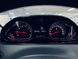 Peugeot 208 bild 17