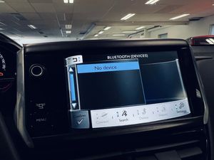 Peugeot 208 bild 21