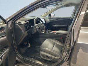 Lexus NX bild 7