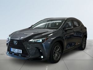 Lexus NX bild 16