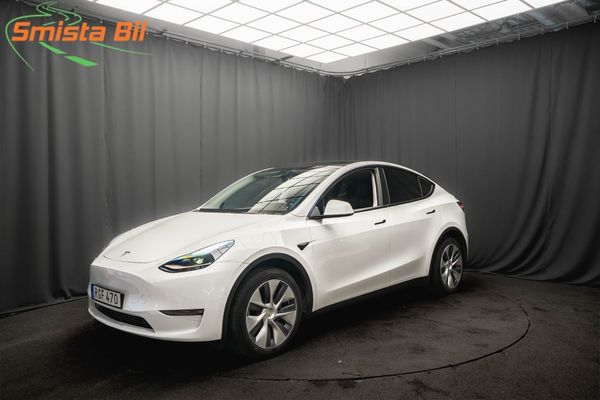 Tesla Model Y Long Range AWD DRAG PANO LÄDER 1-ÄGARE MOMS KAMERA - 2021