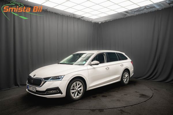 Skoda Octavia STYLE D-VÄRMARE DRAG KAMERA COCKPIT 1-ÄGARE MOMS - 2022