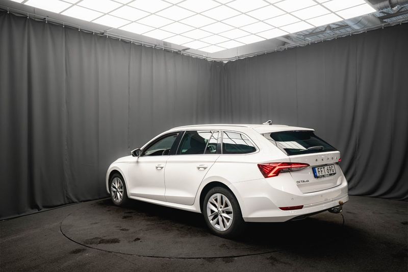 Skoda Octavia bild 8