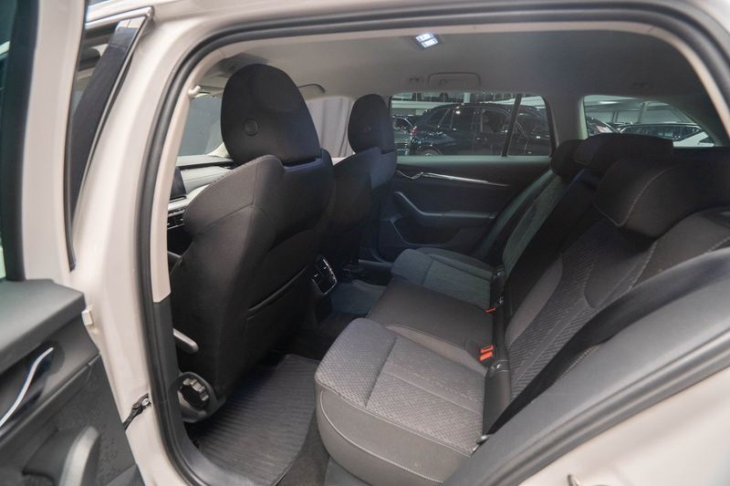 Skoda Octavia bild 17