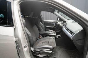 BMW iX1 bild 17