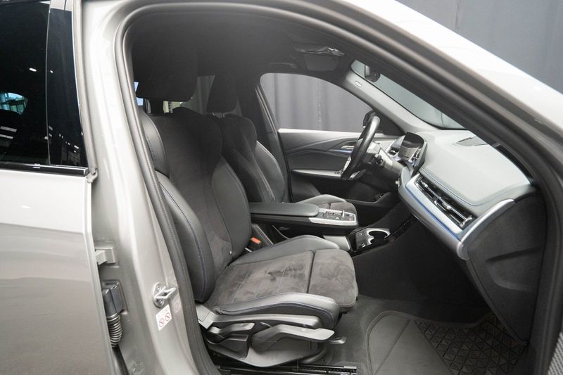 BMW iX1 bild 17