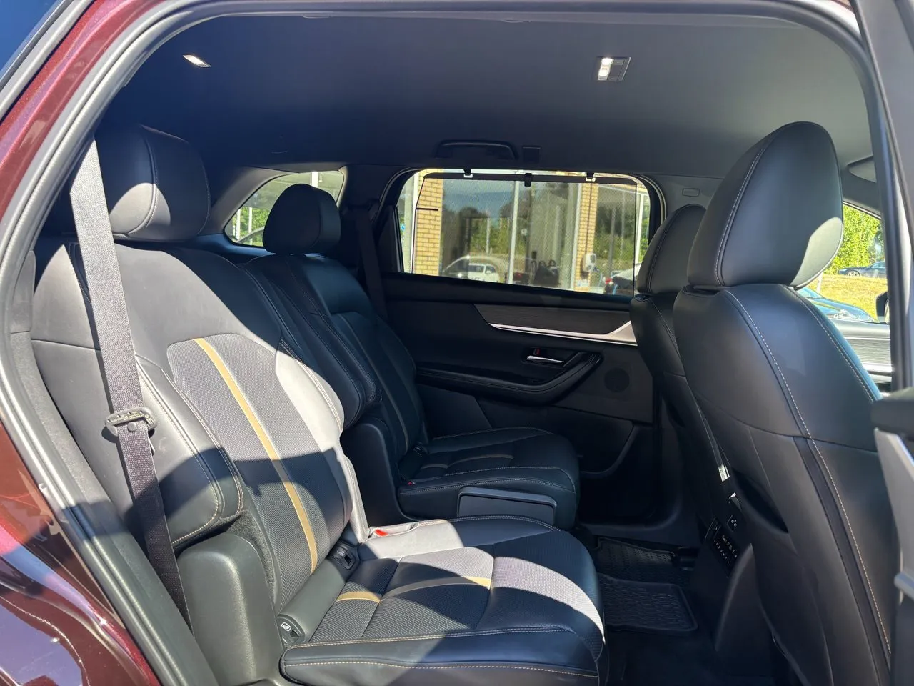 Vehicle image 31