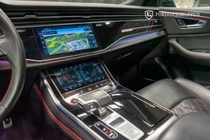 Audi SQ8 bild 26
