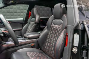 Audi SQ8 bild 15