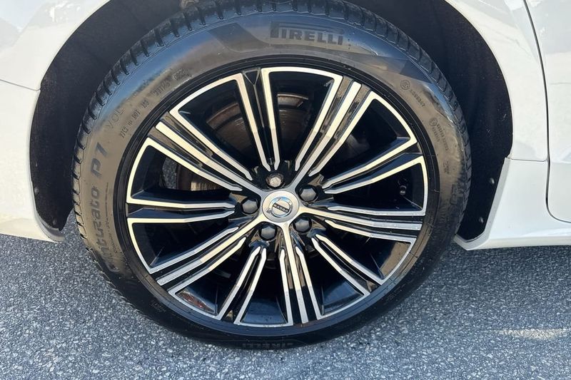 Volvo V60 bild 9
