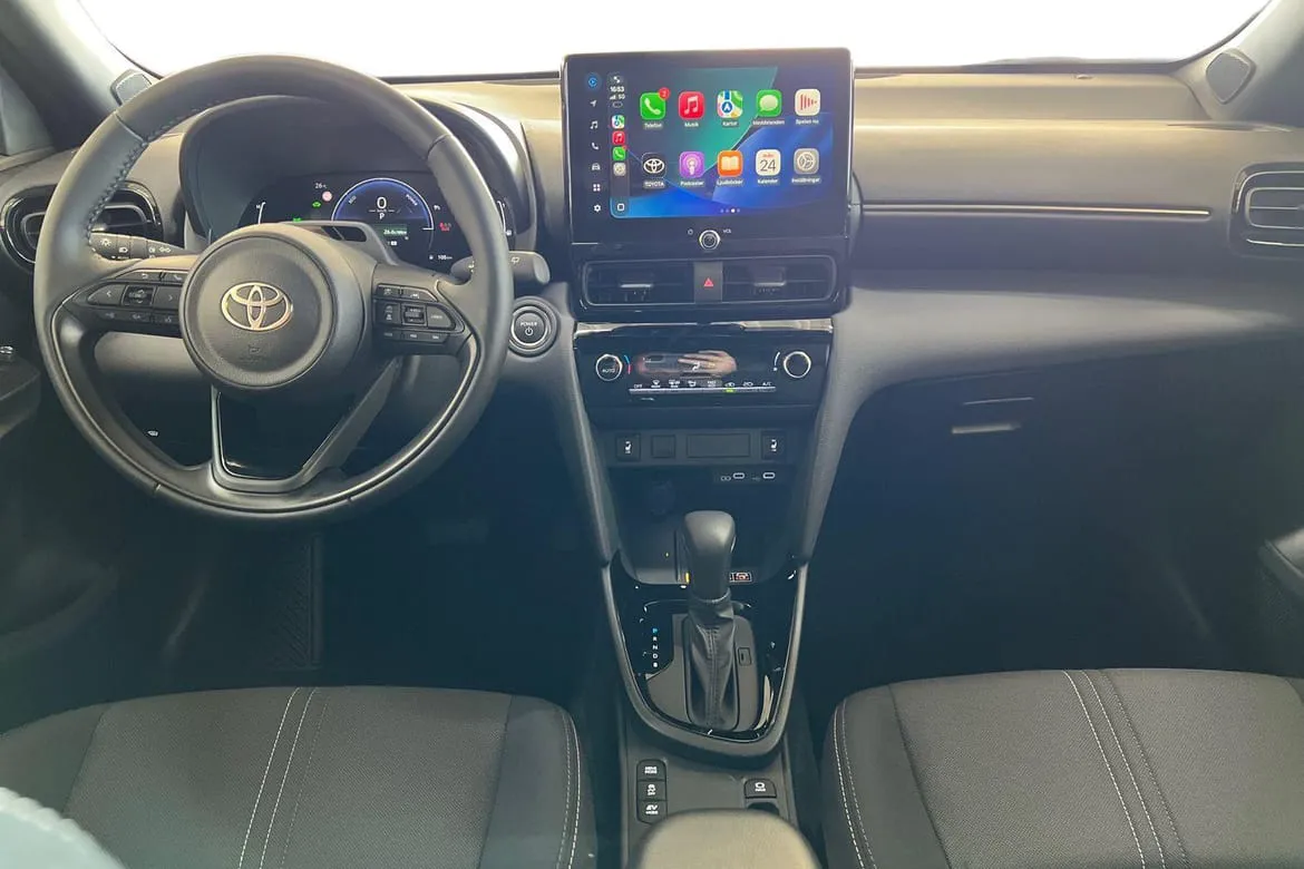Vehicle image 7