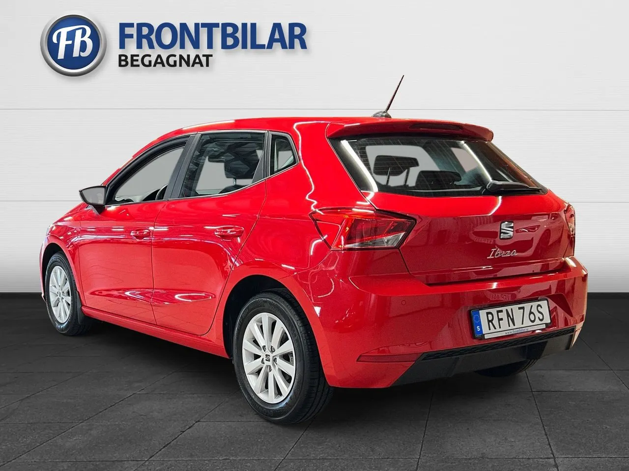 Vehicle image 7
