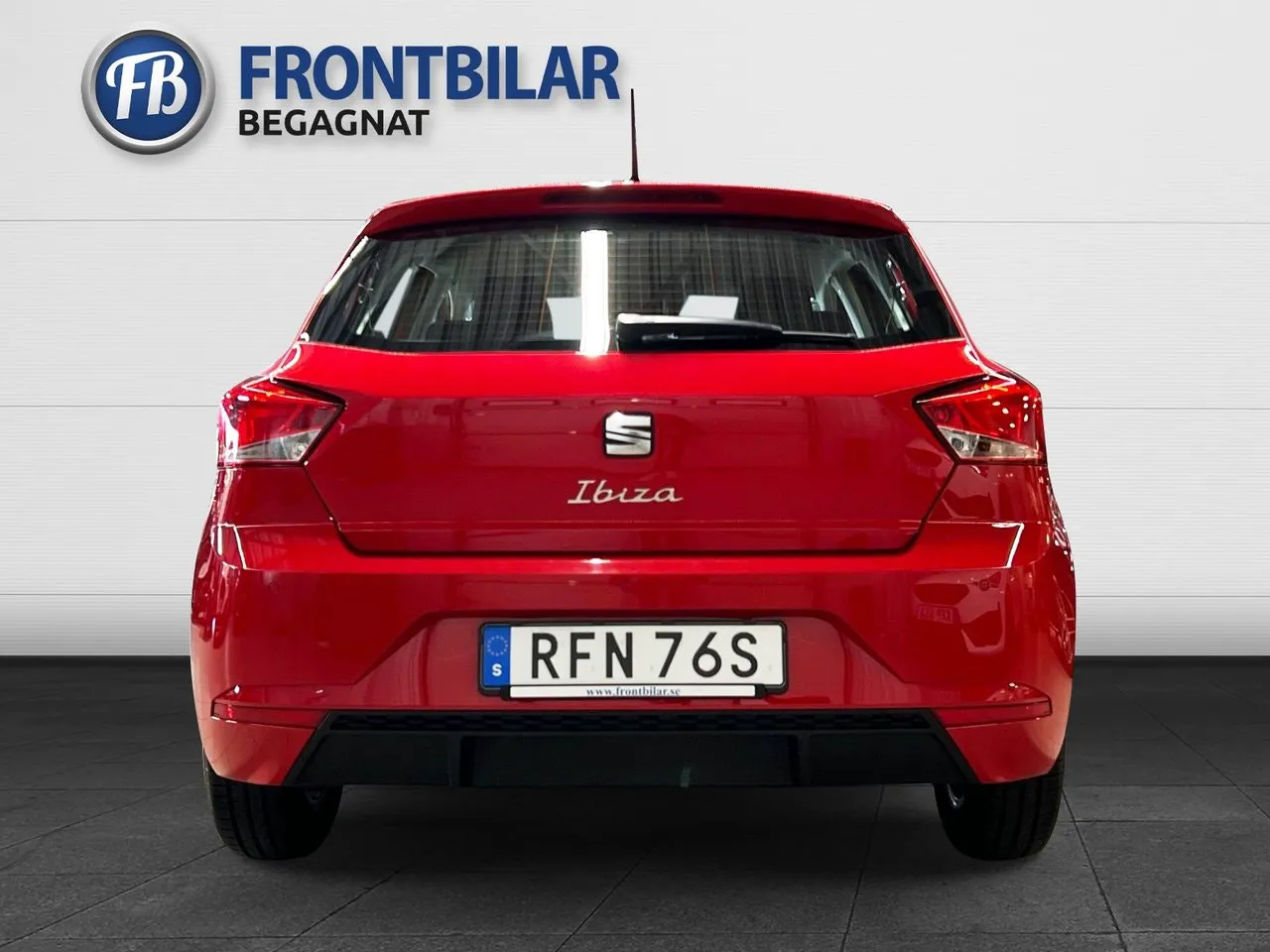 Vehicle image 6