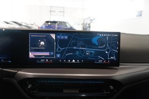 BMW 330 bild 7