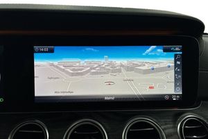 Mercedes E220 bild 19