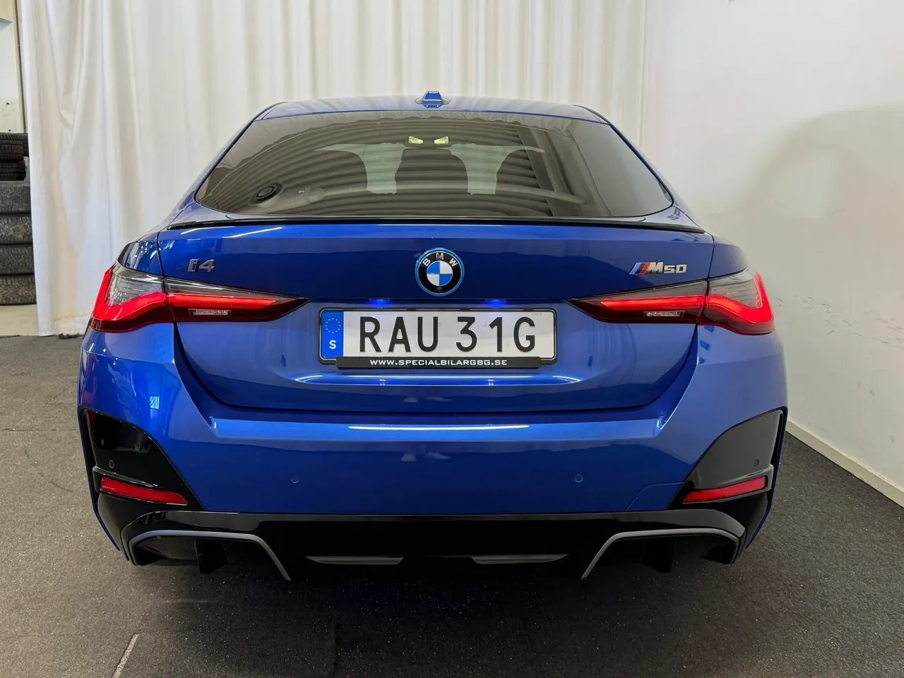 Vehicle image 23
