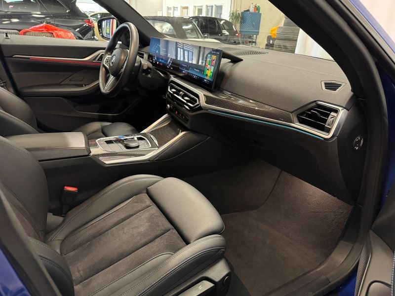 BMW i4 bild 19