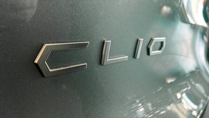 Renault Clio bild 25