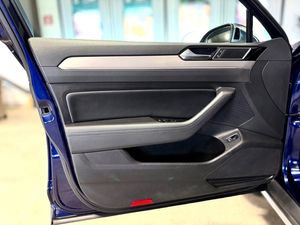 Volkswagen Passat bild 12