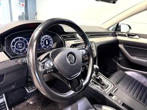 Volkswagen Passat bild 10