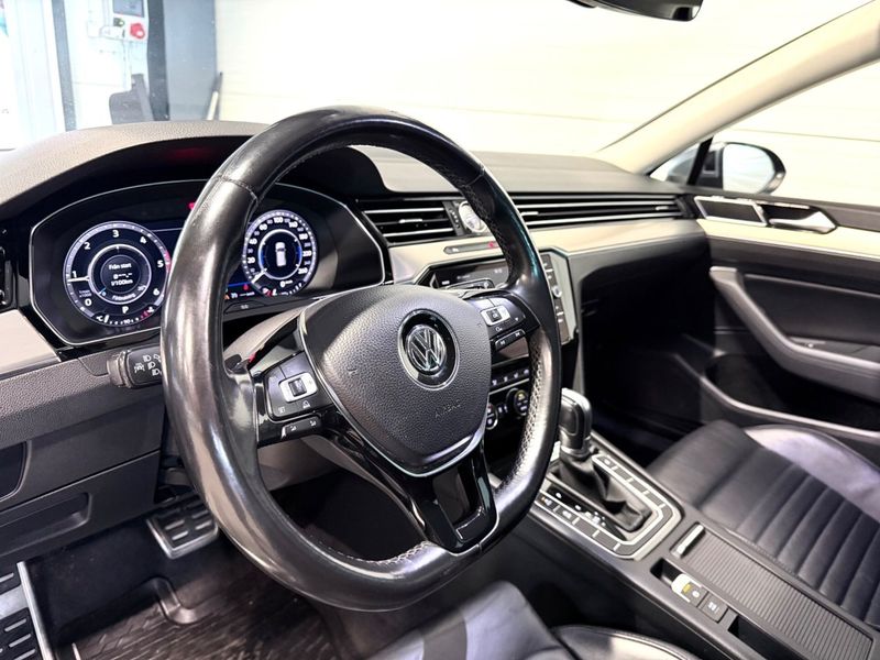 Volkswagen Passat bild 10