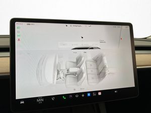 Tesla Model 3 bild 19