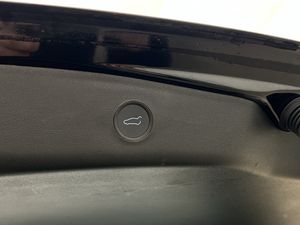 Tesla Model 3 bild 25