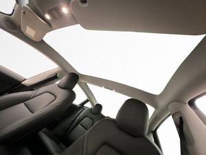 Tesla Model 3 bild 12