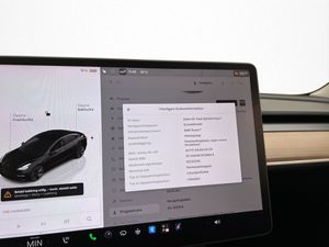 Tesla Model 3 bild 15