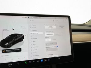 Tesla Model 3 bild 20