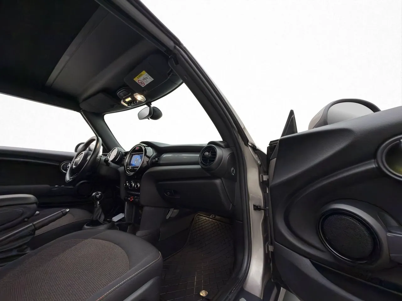 Vehicle image 21
