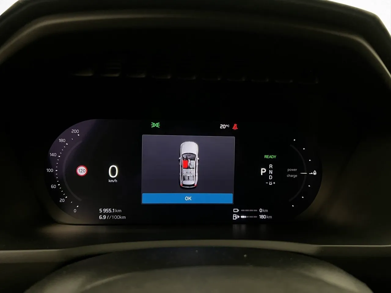 Vehicle image 21