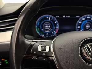 Volkswagen Passat bild 23