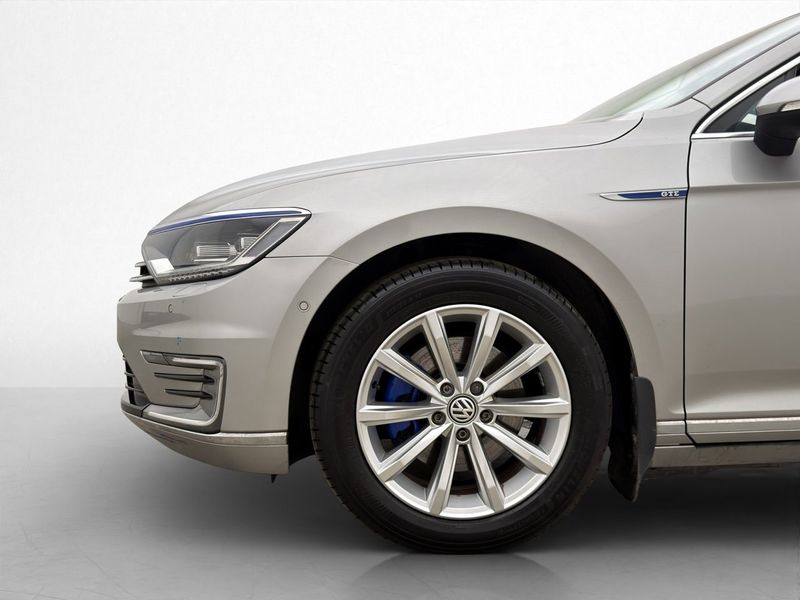 Volkswagen Passat bild 25