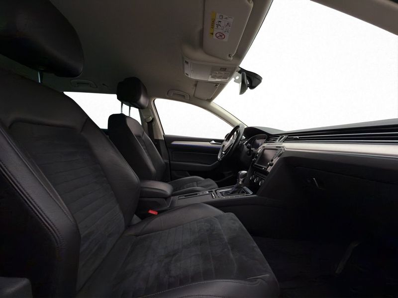 Volkswagen Passat bild 11