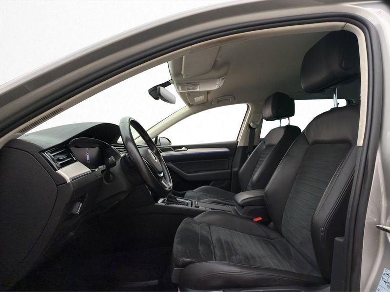 Volkswagen Passat bild 15
