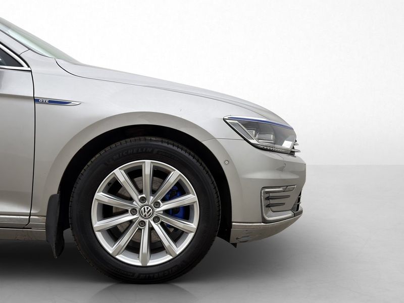 Volkswagen Passat bild 28