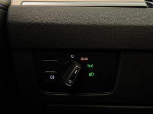Volkswagen Passat bild 24