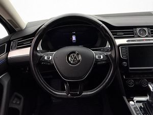 Volkswagen Passat bild 14