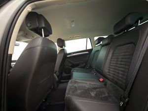 Volkswagen Passat bild 12