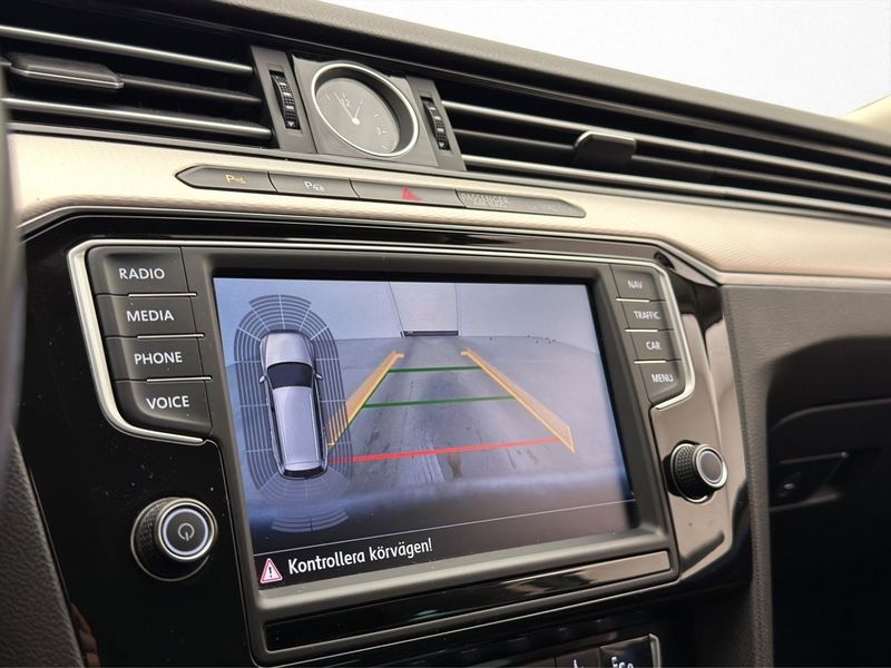 Volkswagen Passat bild 17