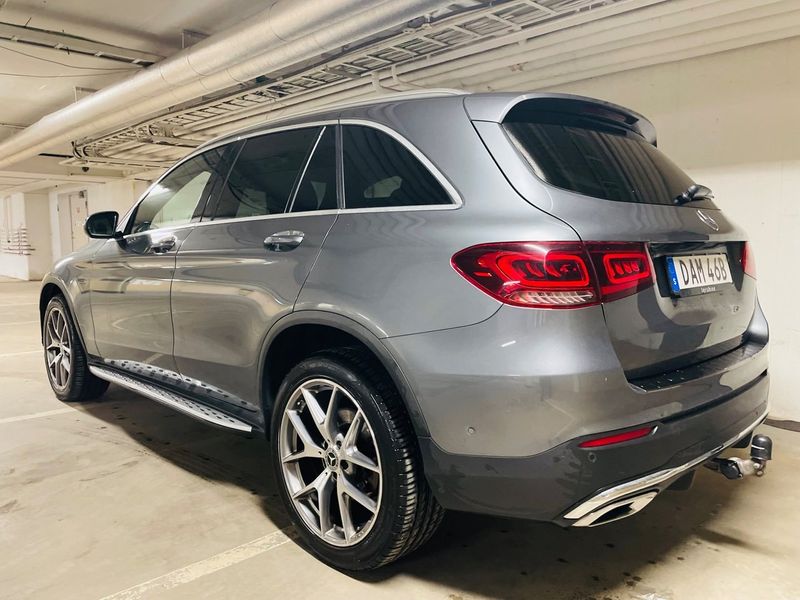 Mercedes GLC300 bild 3