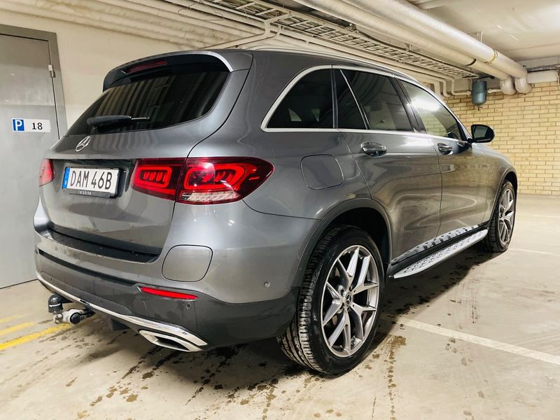 Mercedes GLC300 bild 7