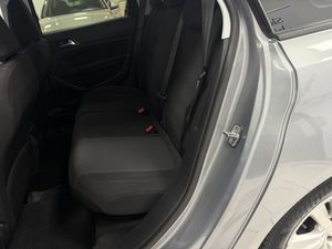 Peugeot 308 SW bild 13
