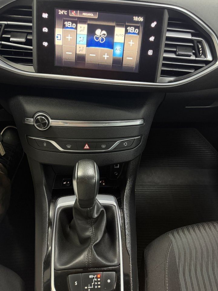 Peugeot 308 SW bild 11