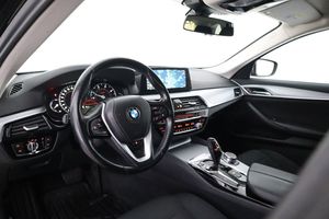 BMW 520 bild 9