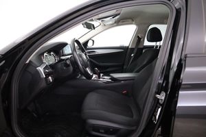BMW 520 bild 10