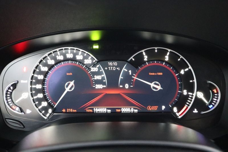BMW 520 bild 13